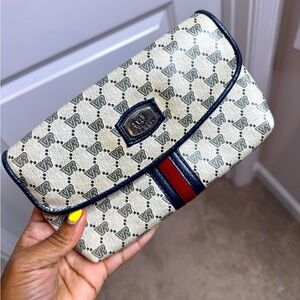 Vintage VR Classic Canvas Monogram Clutch Wallet Purse with Matching Keychain